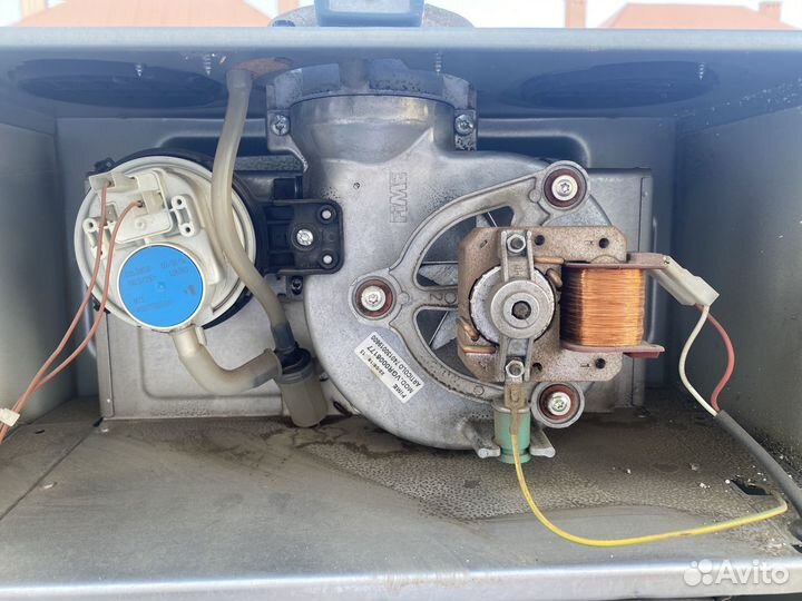 Газовая колонка бу на запчасти,самовывоз