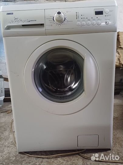 Стиральная машина Zanussi