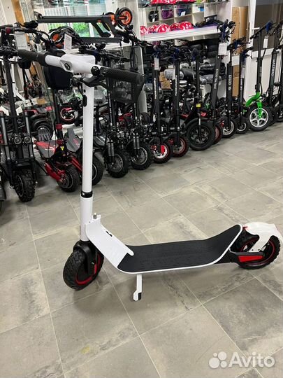 Электросамокат Kugoo G max белый