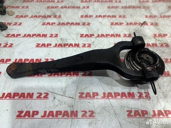 Вилка сцепления Mitsubishi Pajero Sport K94 4D56