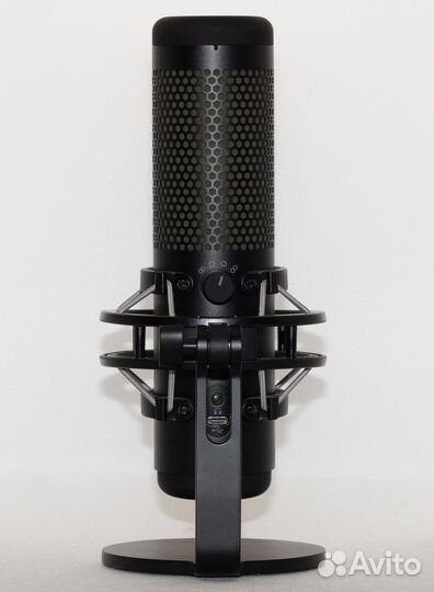 Студийный микрофон HyperX QuadCast S