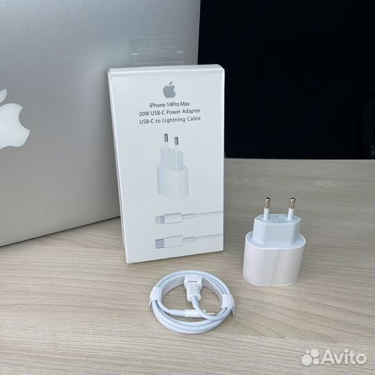 Блок зарядки 20W + провод type c