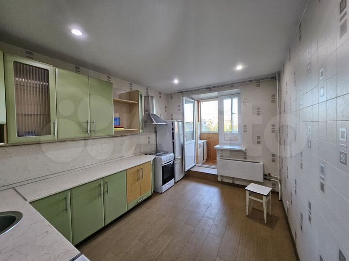 2-к. квартира, 53 м², 5/10 эт.