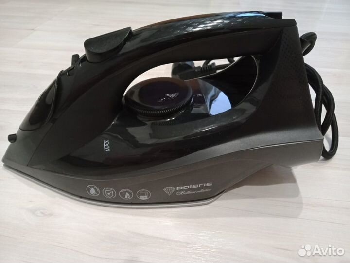 Утюг polaris