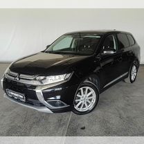 Mitsubishi Outlander 2.0 CVT, 2018, 149 000 км, с пробегом, цена 1 560 000 руб.