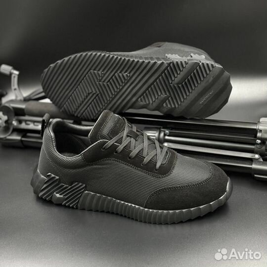 Кроссовки мужские hermes