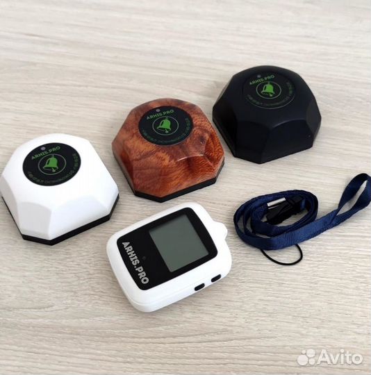 Кнопка вызова персонала и часы пейджер Поясной