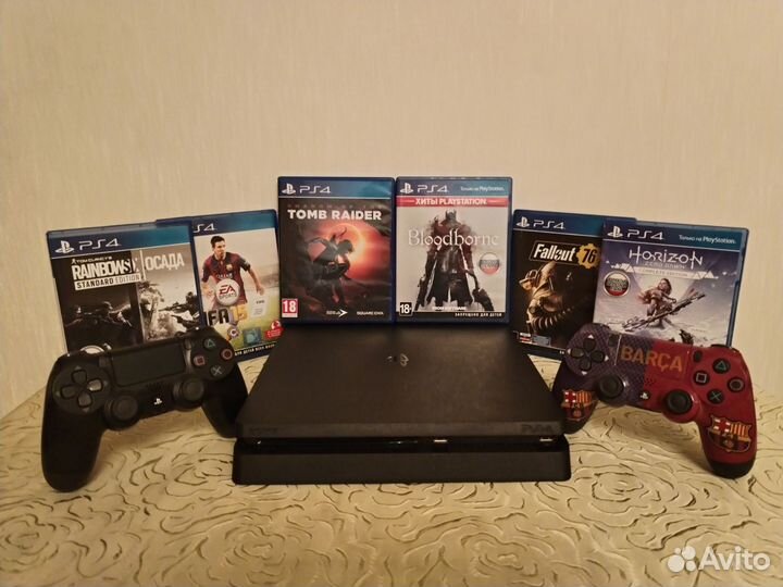PlayStation 4 slim 1tb