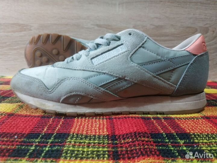 Кроссовки женские Reebok 37р