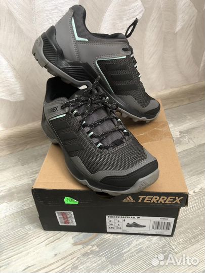 Кроссовки женские adidas 38 размер