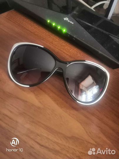 Мужские и женские солнцезащитные очки