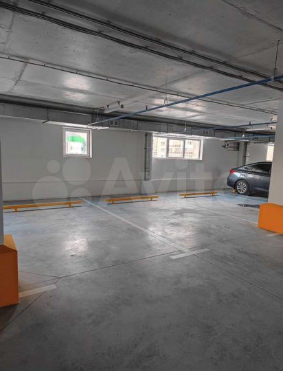 Машиноместо, 16 м²