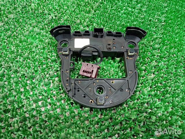 Крышка багажного отделения левая BMW X5