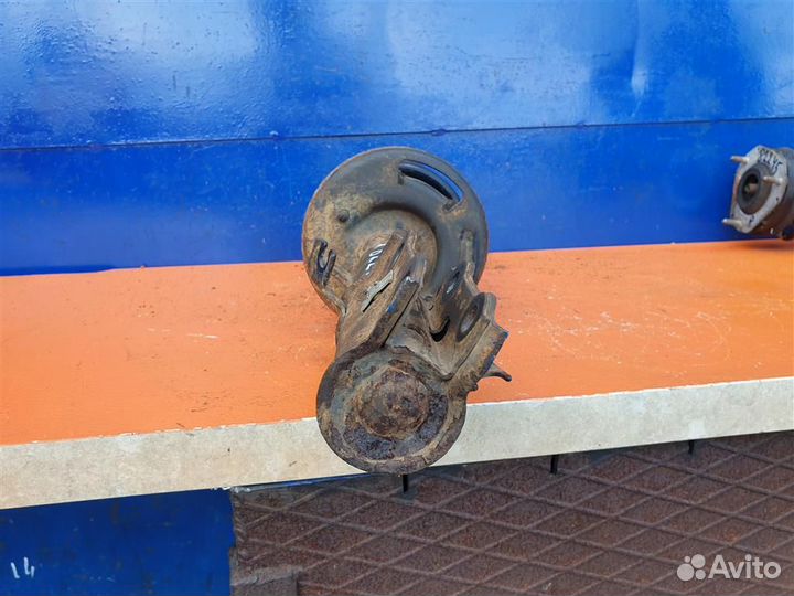 Амортизатор передний правый в сборе Ford Fiesta 6