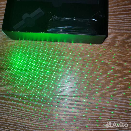 Лазерная указка на 2000 метров зелёный цвет луча