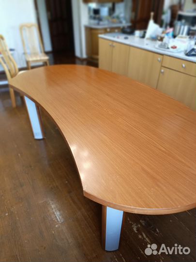 Стол 210х110 крепкий