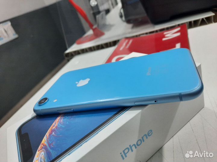 iPhone Xr, 128 ГБ