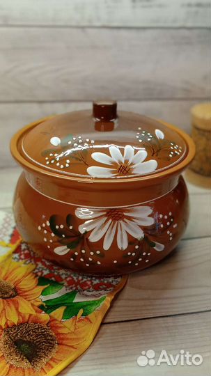 Горшок 3,6 литра, новый, из натуральной глины