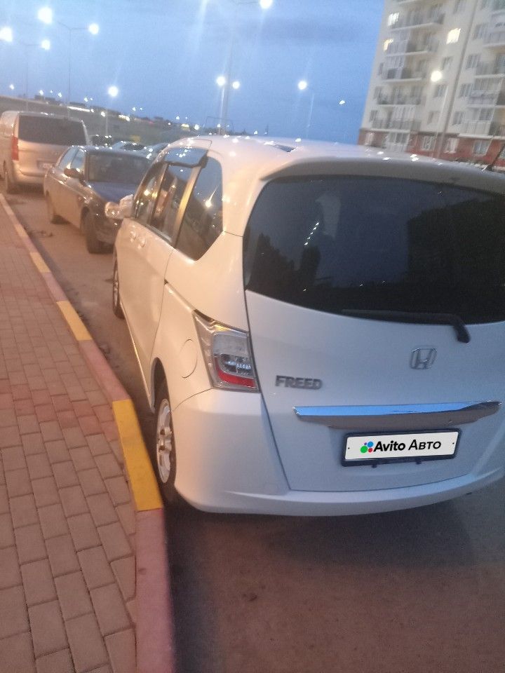 Honda Freed: фото владельца
