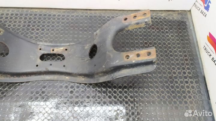 Траверса рамы поперечная