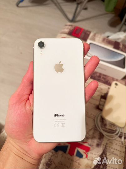 iPhone Xr, 64 ГБ