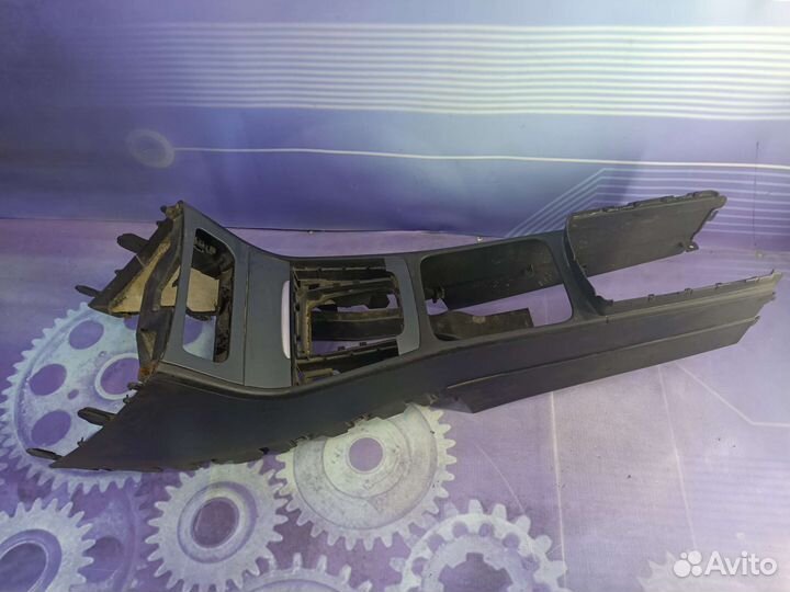 Центральная консоль Volkswagen Passat B7