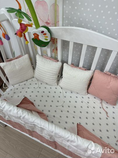 Бортики в детскую кроватку новые