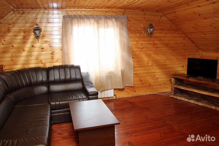 Дом с баней на дровах и Сибирским чаном