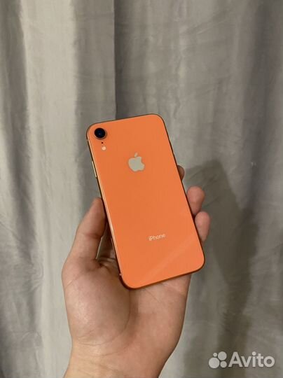 iPhone Xr, 64 ГБ