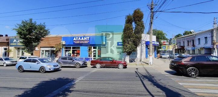 Продам торговое помещение с арендатором