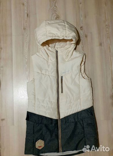 Утеплённый жилет Outvenrure