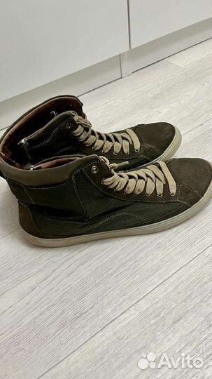 Продам кеды