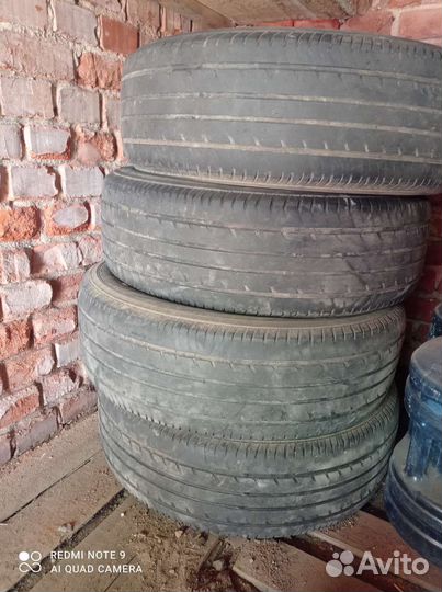 Yokohama Advan Sport V102 225/65 R17