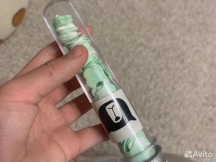 Декоративное мыло лепестками