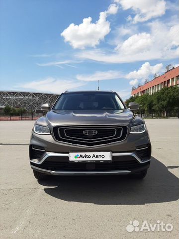 Geely Atlas Pro 1.5 AMT, 2023, 46 253 км с пробегом, цена 2490000 руб.