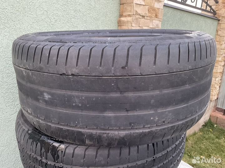 Pirelli P Zero 275/40 R19 99