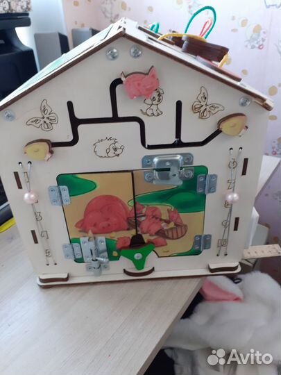 Бизиборд домик со светом