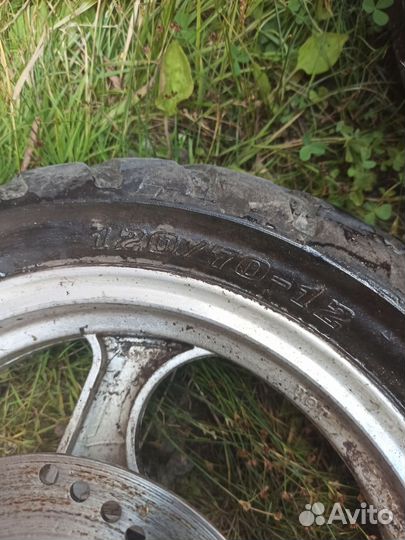 Комплект колёс с резиной на скутер