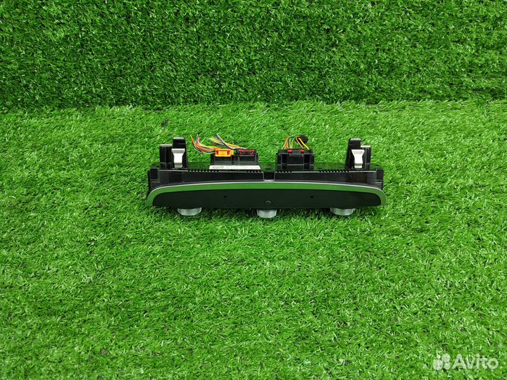 Блок управления климат-контролем Audi A3 8V