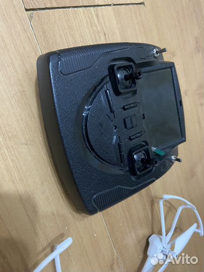 Квадрокоптер X4 desire