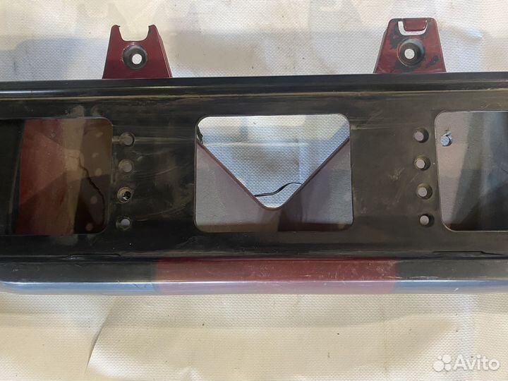 Вставка багажника Nissan Sunny SNB13