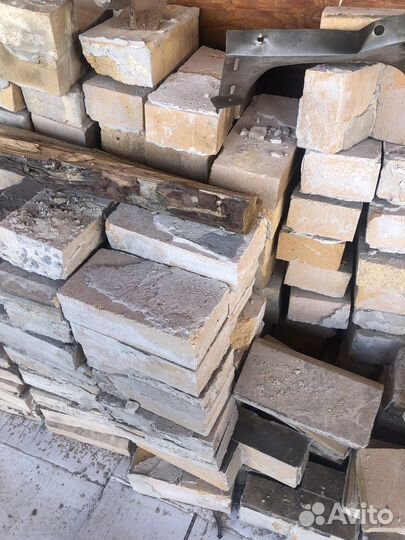 Кирпич огнеупорный бу