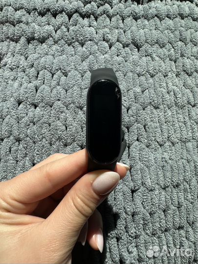 Часы Mi band 4