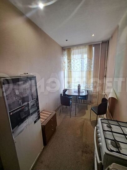 2-к. квартира, 52 м², 2/5 эт.