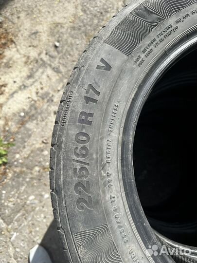 Continental ContiPremierContact 225/60 R17