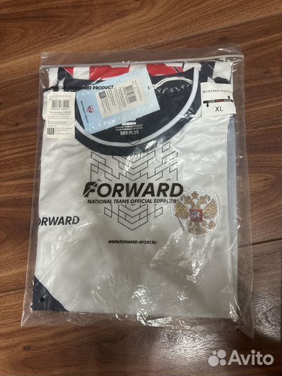 Футболка мужская forward