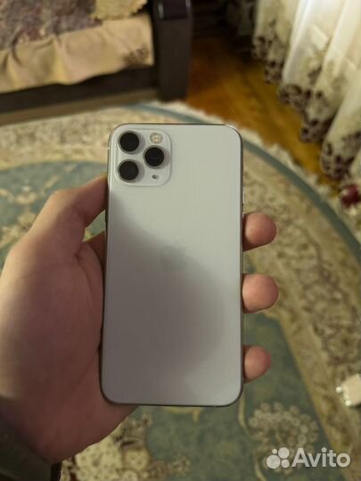 iPhone 11 Pro, 64 ГБ