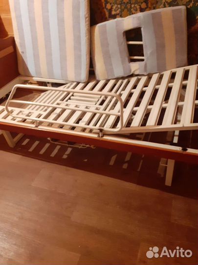 Кроватьдля лежачих больных