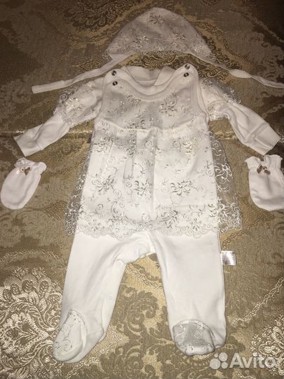 Комплект на выписку для девочки