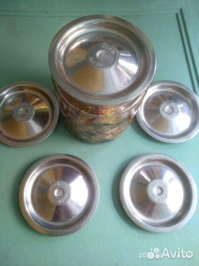 Крышка из нержавстали для укупорки банок